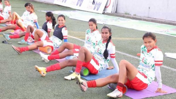 সাফ জয়ের মিশন শুরু বাংলাদেশ নারী ফুটবল দলের